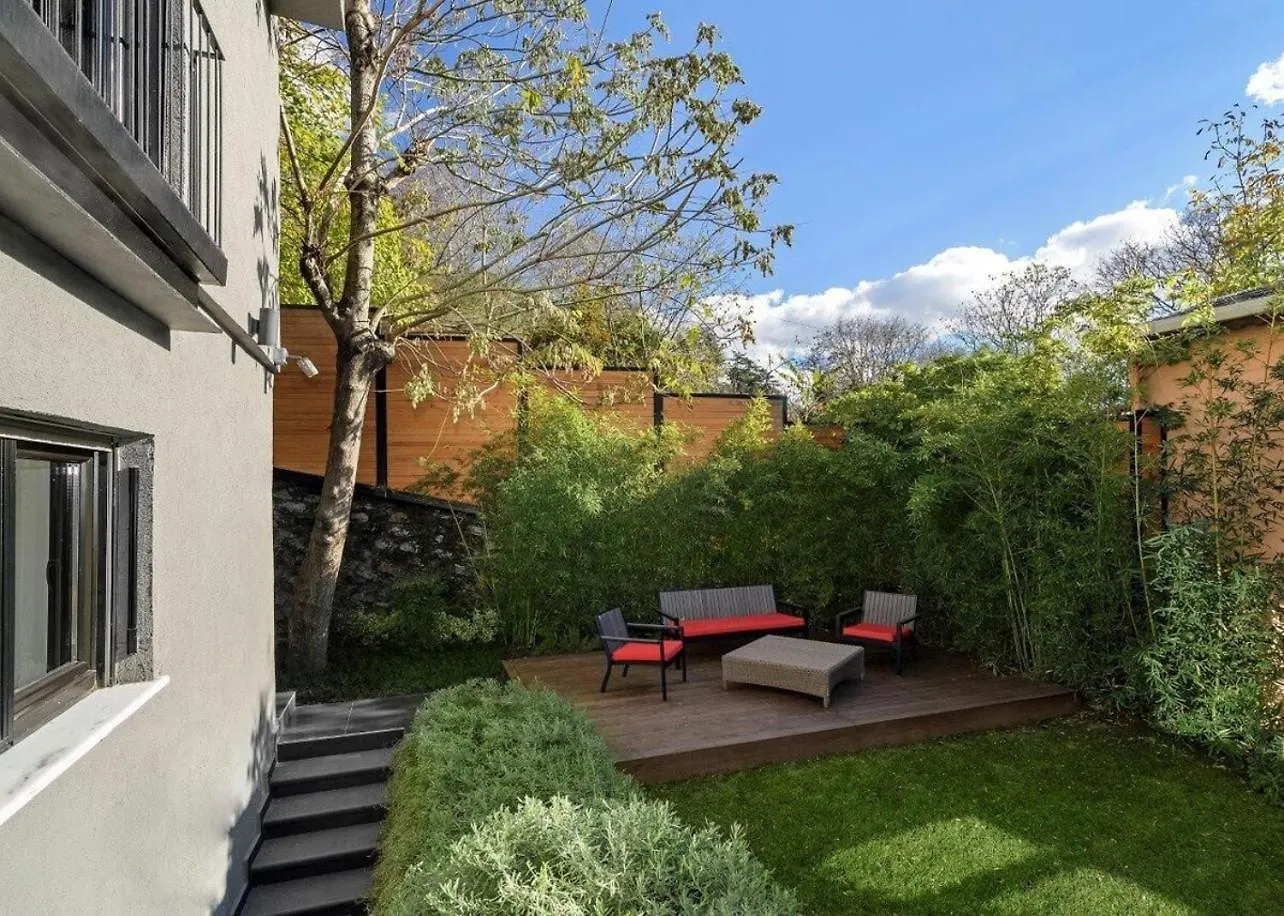 Luxury Modern Oasis Villa W Private Garden! #25 İstanbul